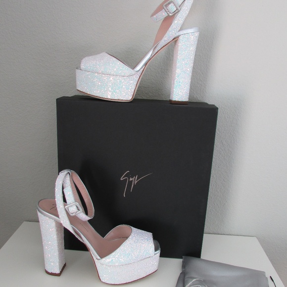 giuseppe zanotti white sandals